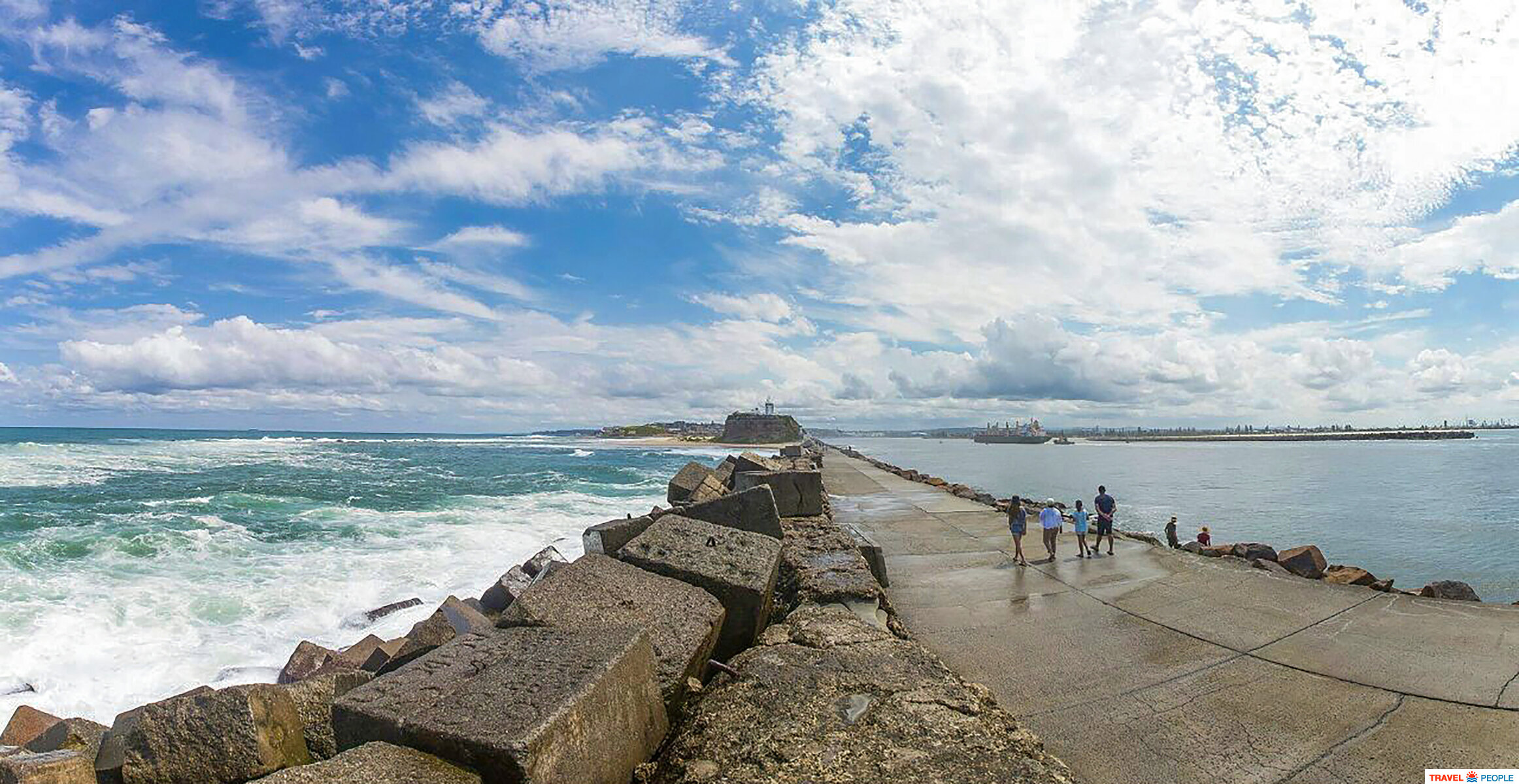 .   ( Newcastle Breakwater)